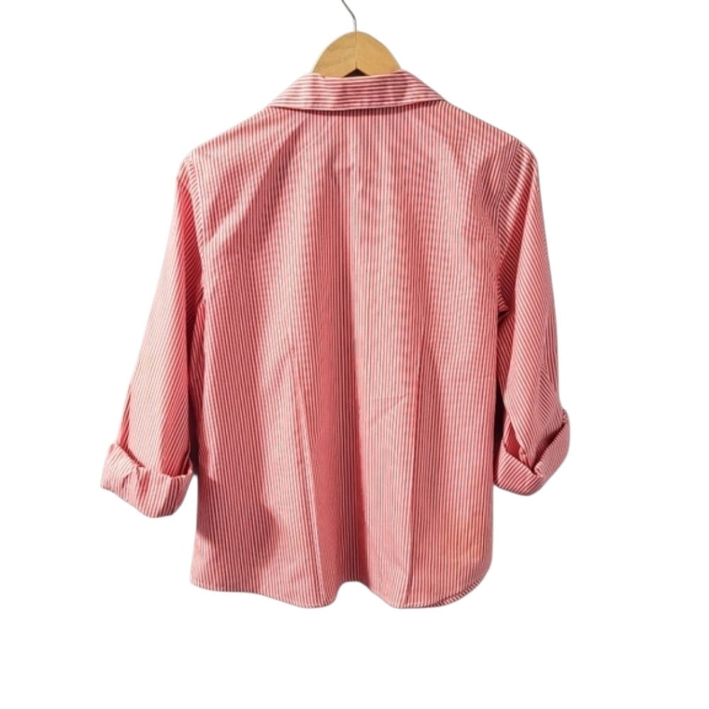 Chico's No Iron Button Up Shirt Size 1 (Women's Size 8) - Picture 2 of 4